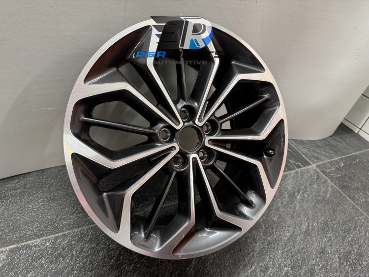 Velg - 18 inch - 15-Spaak - Grijs / Chroom - (Ford Focus V) Vanaf 2018 - OEM: 2986326 / JX7CS1A