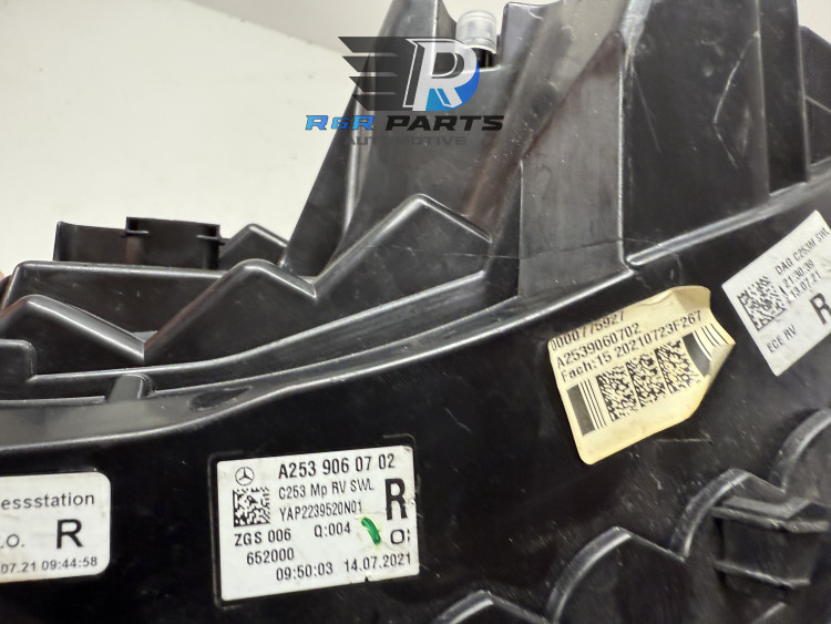 Achterlicht rechts - buitenste gedeelte - Mercedes GLC 6/19- (X253) - OEM: A2539060702