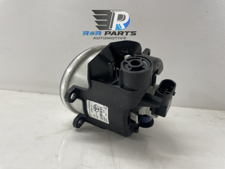 Mistlamp links - origineel - Toyota - OEM: 8122002110