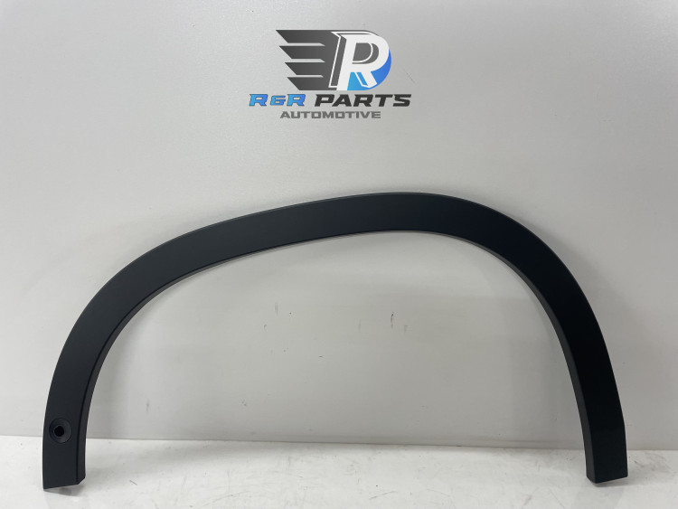 Wielkuiplijst links voor - (Jeep Avenger) Vanaf 2022 - OEM: 735775085