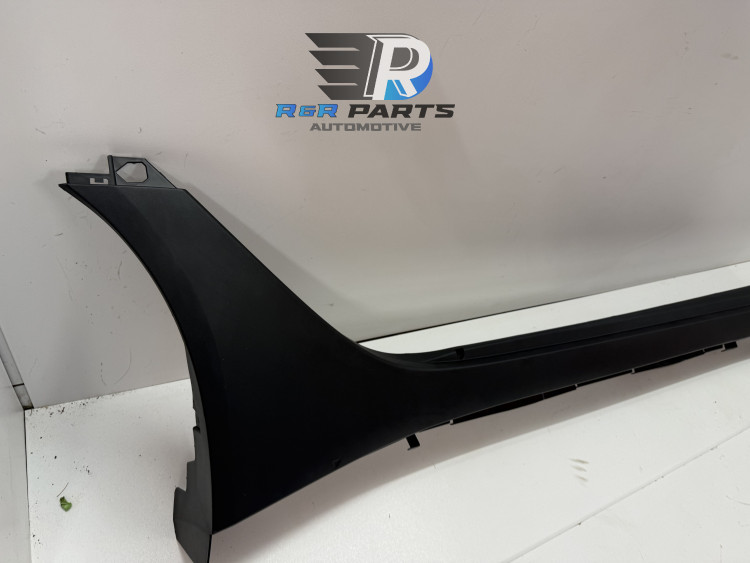Dorpellijst rechts - (Toyota Aygo X) - OEM: 758500H020