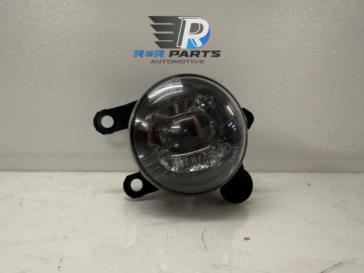 Mistlamp rechts - LED - Ford Focus / Ford Puma / Ford Kuga / Volvo XC40 - OEM: JX7B15A254AB 32228884