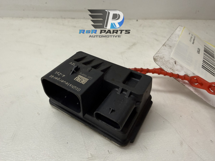 Voorgloei Relais - Bosch - BMW - OEM: 8570087 / 12218570087
