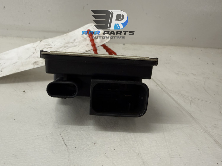 Voorgloei Relais - Bosch - BMW - OEM: 8570087 / 12218570087