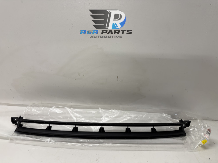 Voorbumper grille onder - Nieuw - Suzuki Swift V - OEM: 7172152R005PK