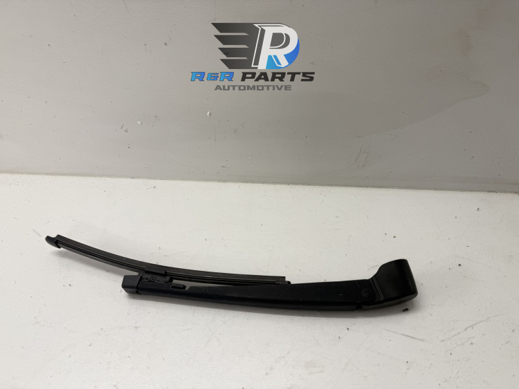 Wisserarm achterzijde - Mercedes C Klasse (S205) - OEM: A2058208602