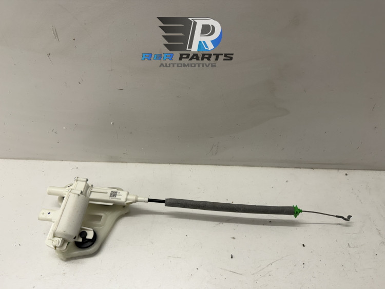 Achterklepslot motor - Mercedes - OEM: A0999068600