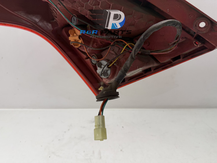 Achterlicht rechts - Helder - Suzuki Swift III - OEM: 3565073K00