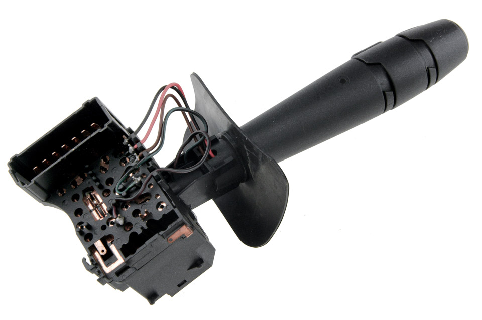 Stuurkolom schakelaar - Licht/Richting - Mistlampen voor + achter - Claxon - NTY - (Dacia Logan / Sandero)