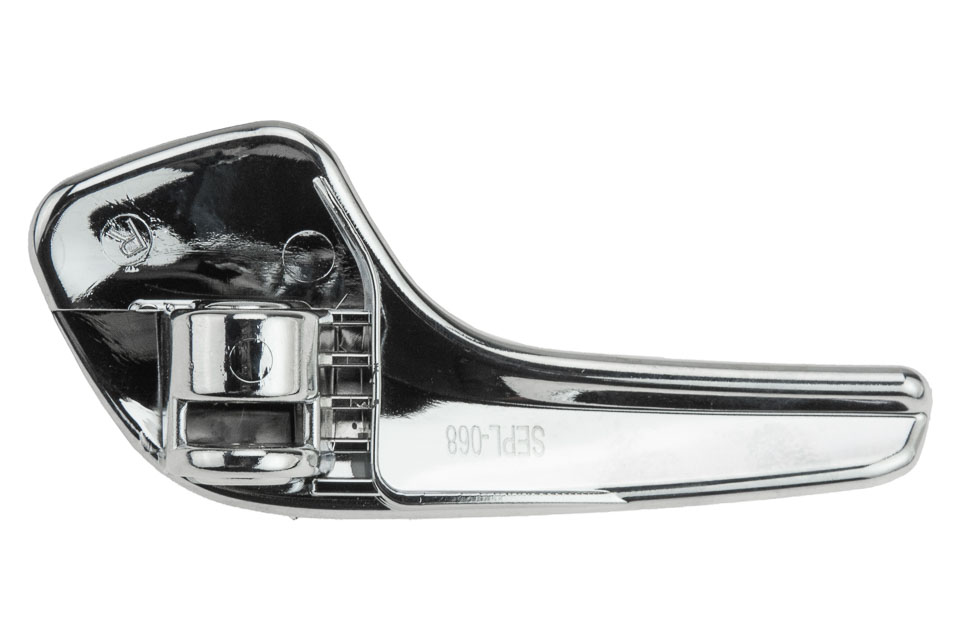 Deurgreep rechts voor - Binnenzijde - Chroom - NTY - (Opel Corsa D) - OEM: 13297813 / 136044