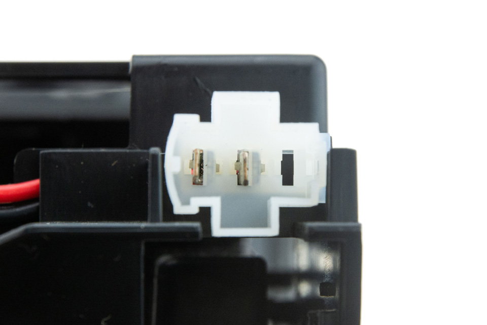 Bekerhouder met asbak / 12V aansluiting - NTY - Grijs - (Vw Transporter T5) - Alleen geschikt voor rechts gestuurde voertuigen