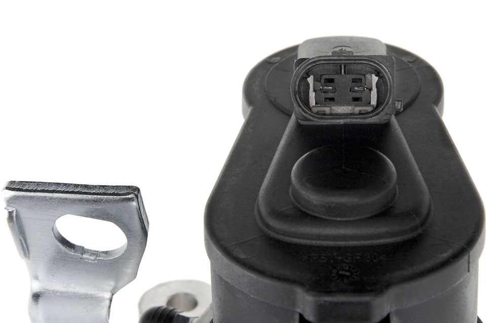 Remklauw rechts achter - Elektrisch - NTY - (Vw Passat 05-08) - OEM:  3C0615404 3C0615404E 3C0615404G 